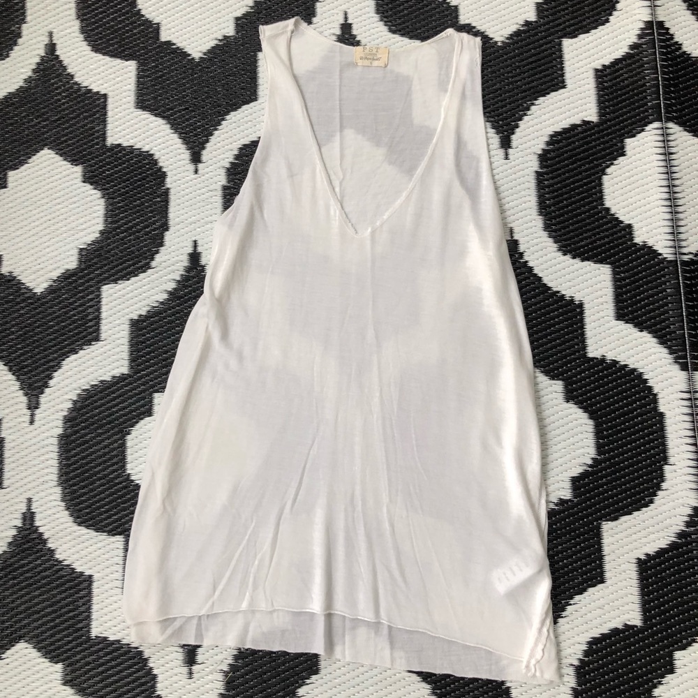 🌞PST V Neck Tank